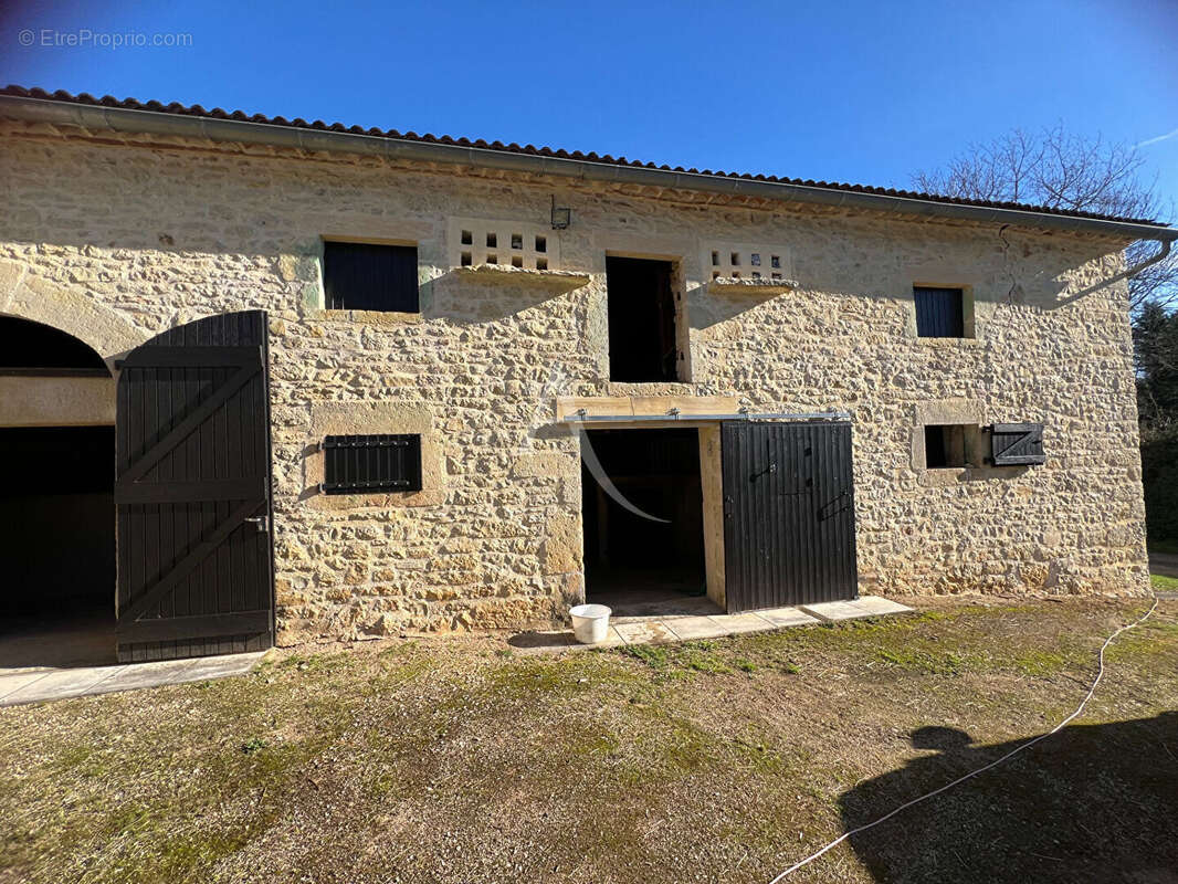 Maison à LABASTIDE-DU-VERT