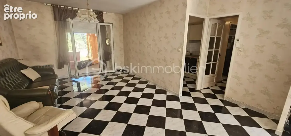 Maison de plain-pied avec jardin, garage et 3 chambres - photo 5