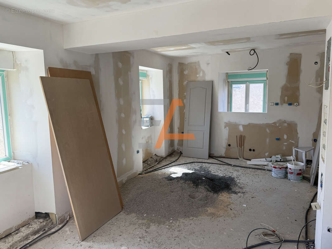 Appartement à LAUSSONNE