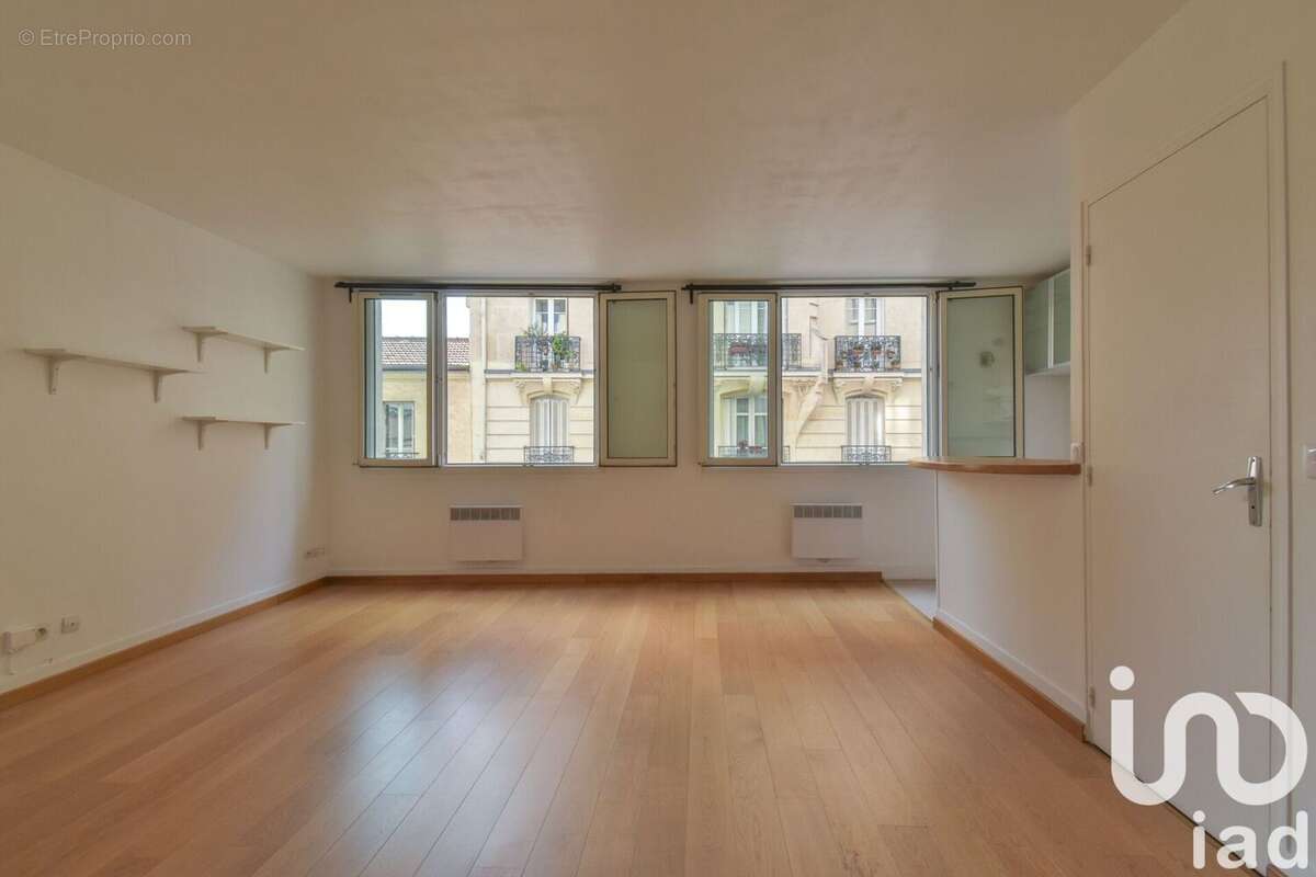 Photo 3 - Appartement à PARIS-20E