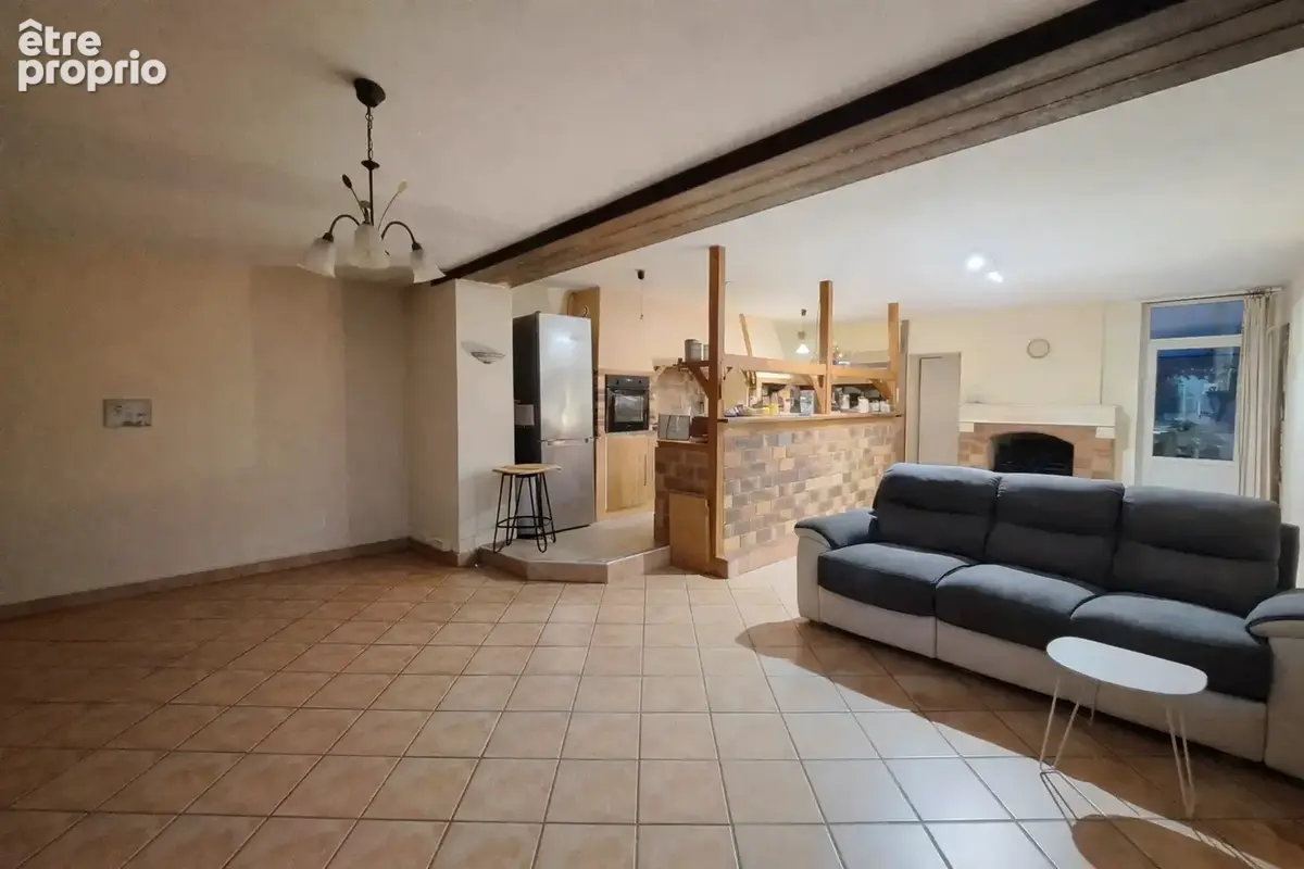 Maison 174 m² à Baignes-Sainte-Radegonde  - photo 9