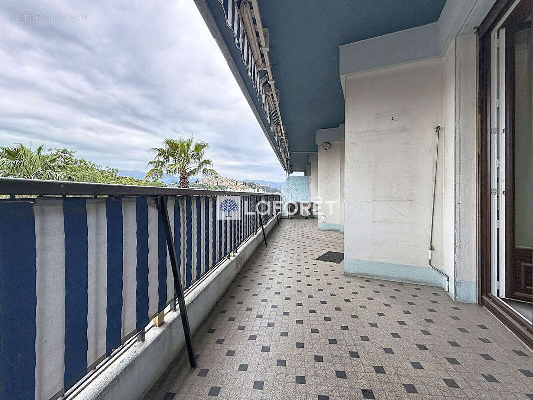 Appartement à CAGNES-SUR-MER