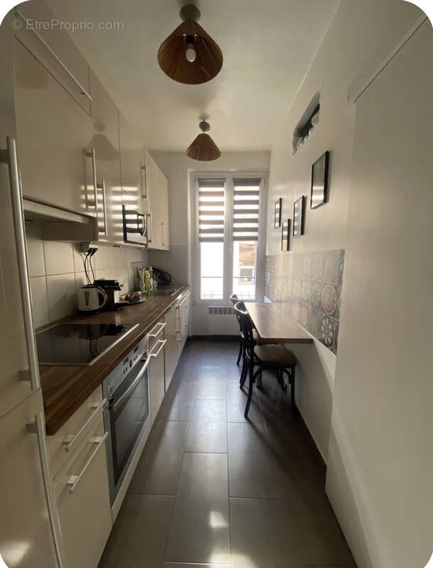 Appartement à PARIS-14E