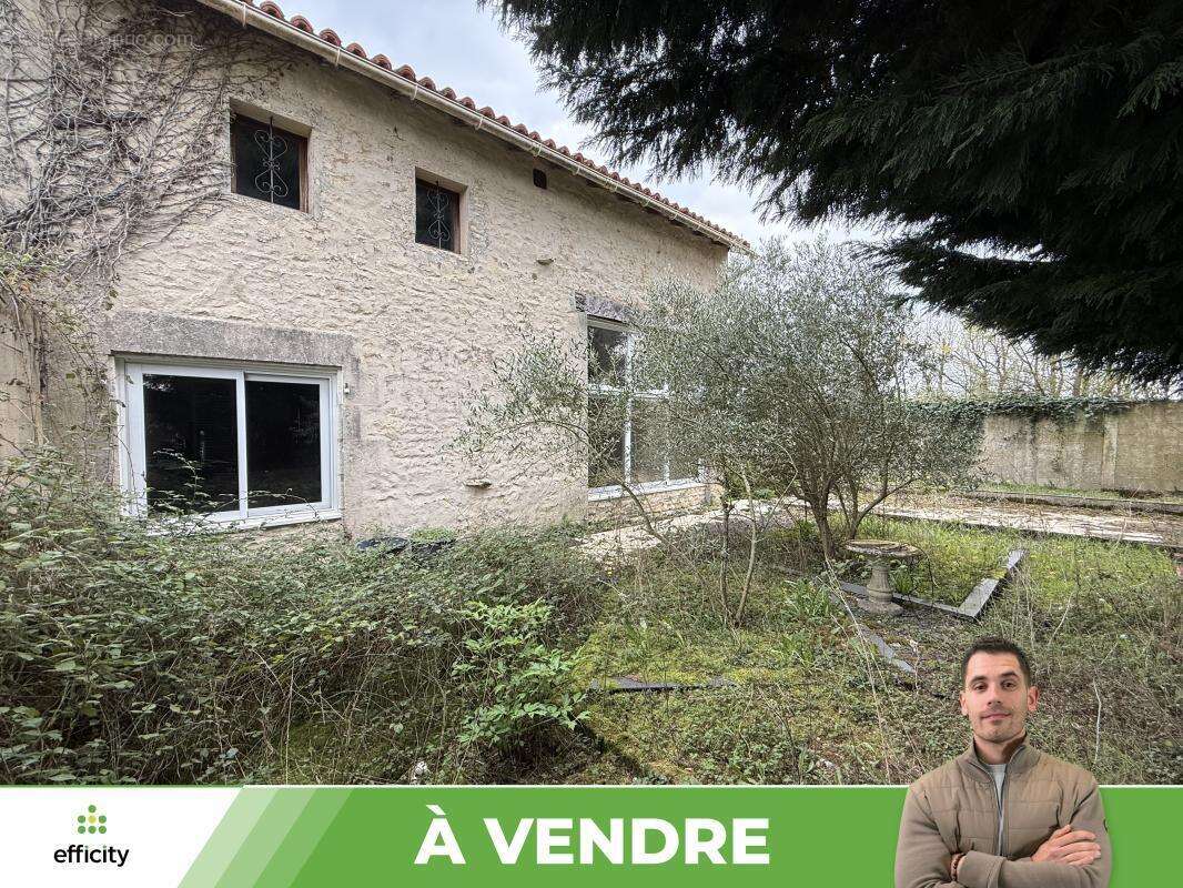 Maison à USSON-DU-POITOU
