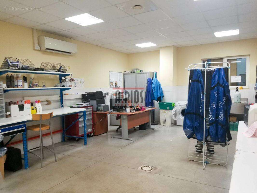 Commerce à LA SEYNE-SUR-MER