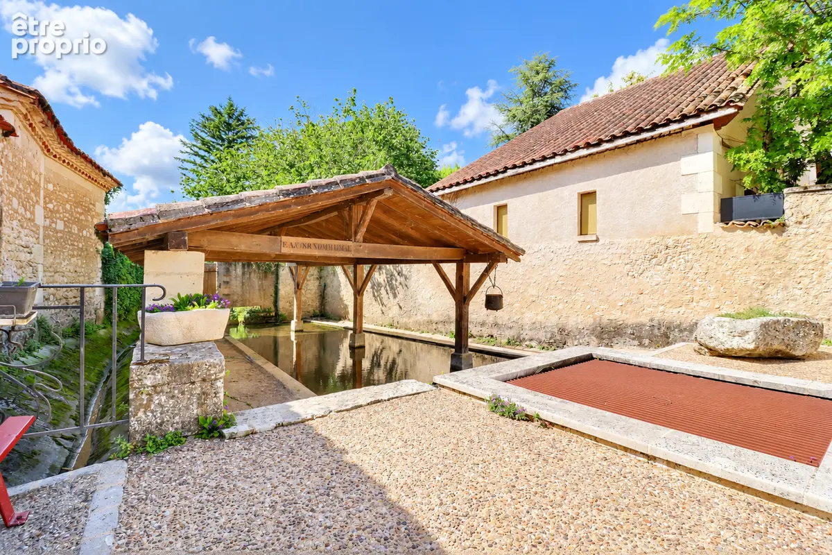 Maison à SAINT-PRIVAT-DES-PRES