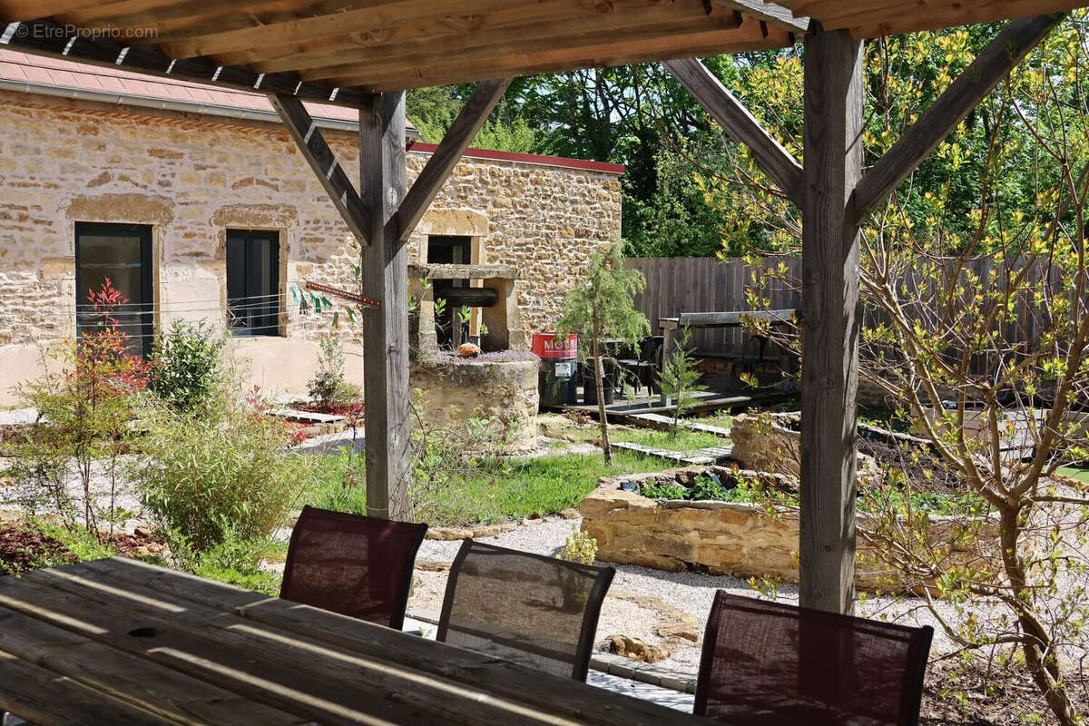 Photo 6 - Maison à CHAROLLES