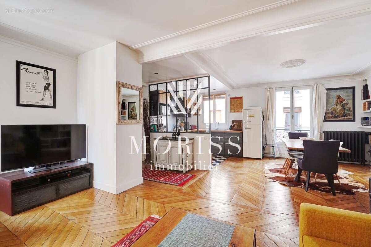 Appartement à PARIS-2E