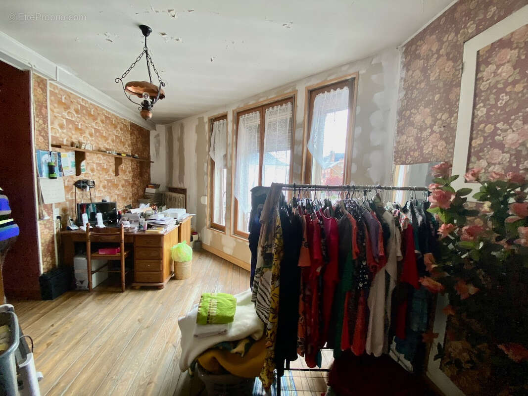 Appartement à LE NOUVION-EN-THIERACHE