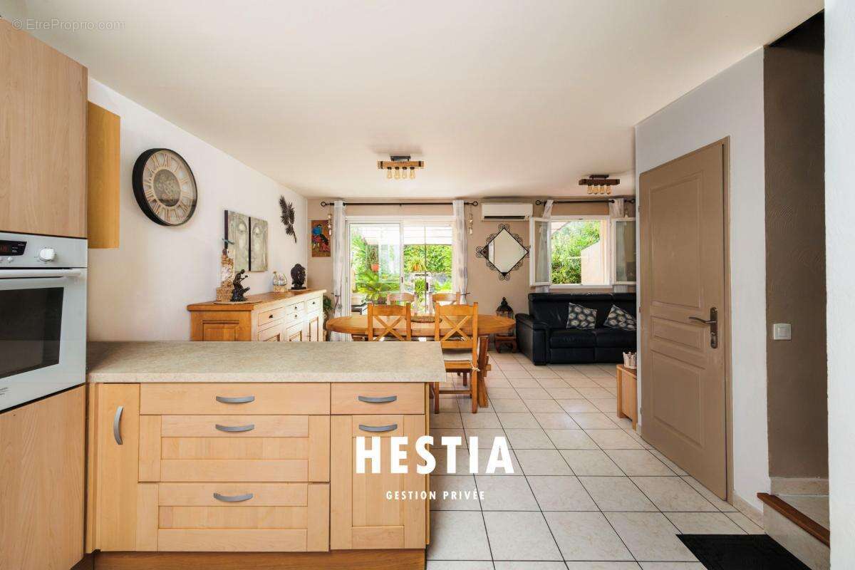 La Couronne – Maison T4 avec extérieur, garage et plage à pied - photo 5