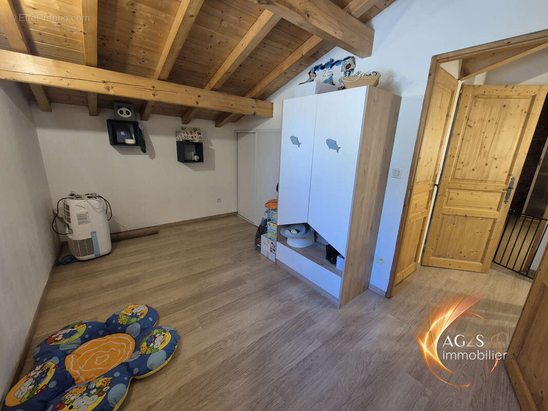 Charmant duplex avec balcon vieux Montmélian - photo 8