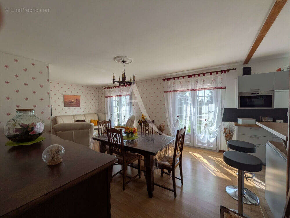 Maison à ONZAIN
