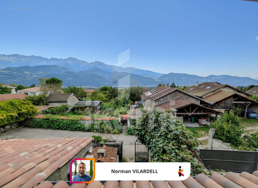 Maison à SAINT-ISMIER