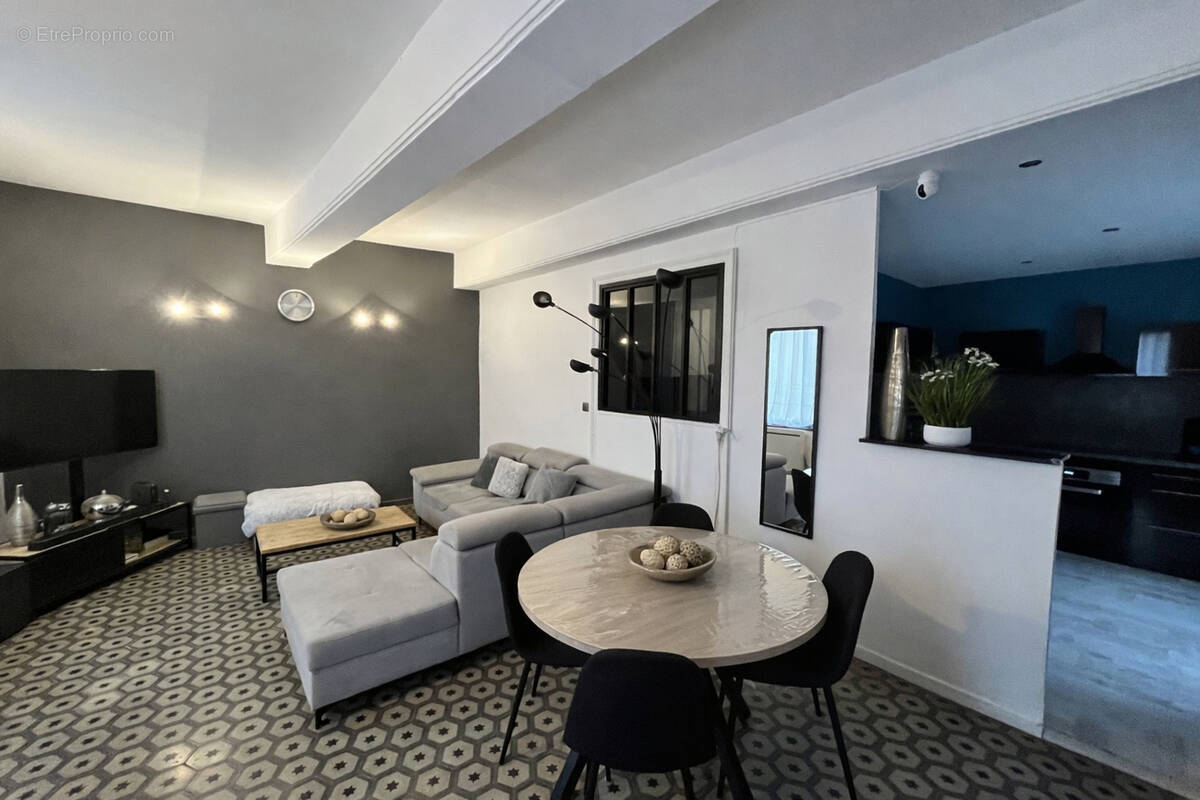 Maison à CUXAC-D'AUDE