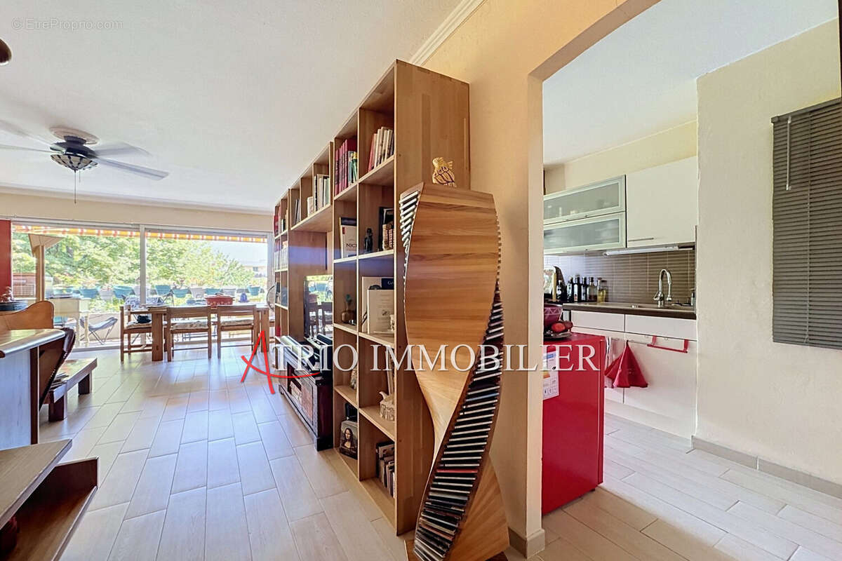Appartement 75 m² à Villeneuve-Loubet  - photo 5