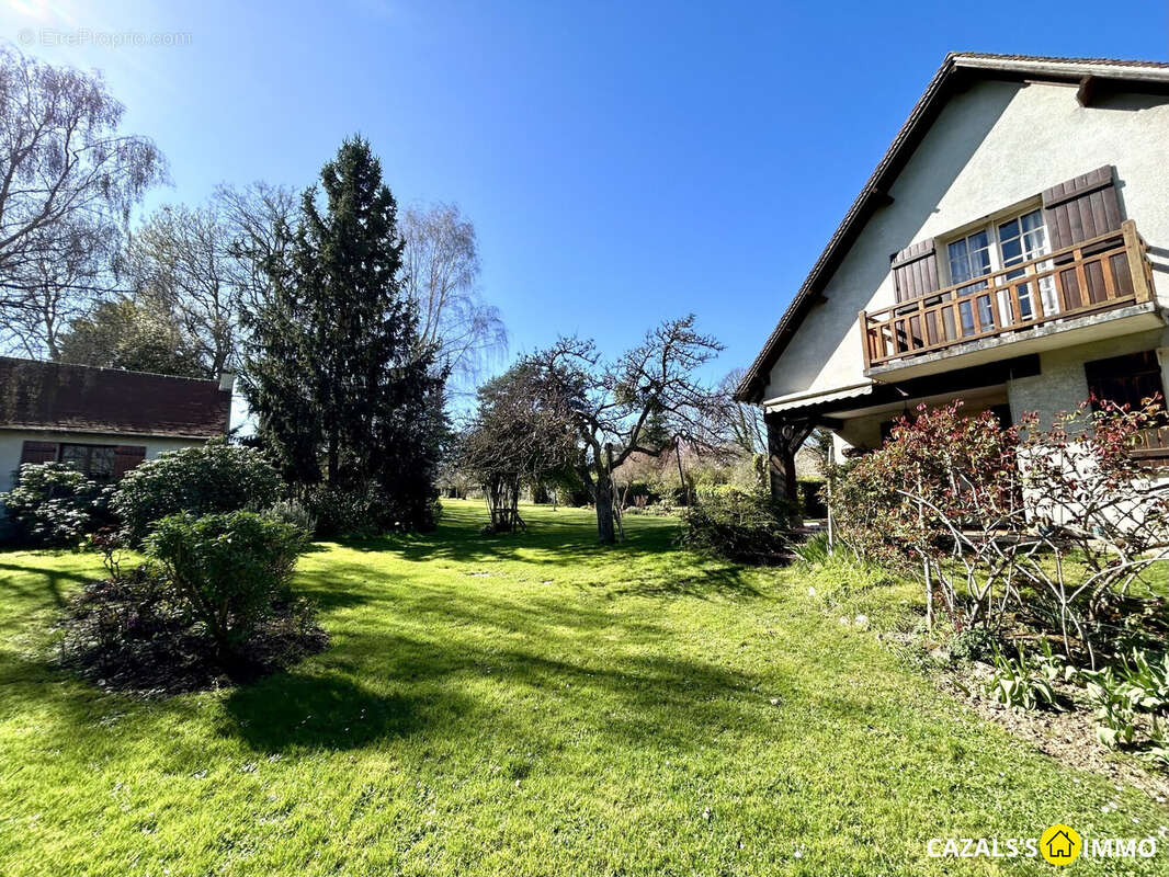 Maison à CELY