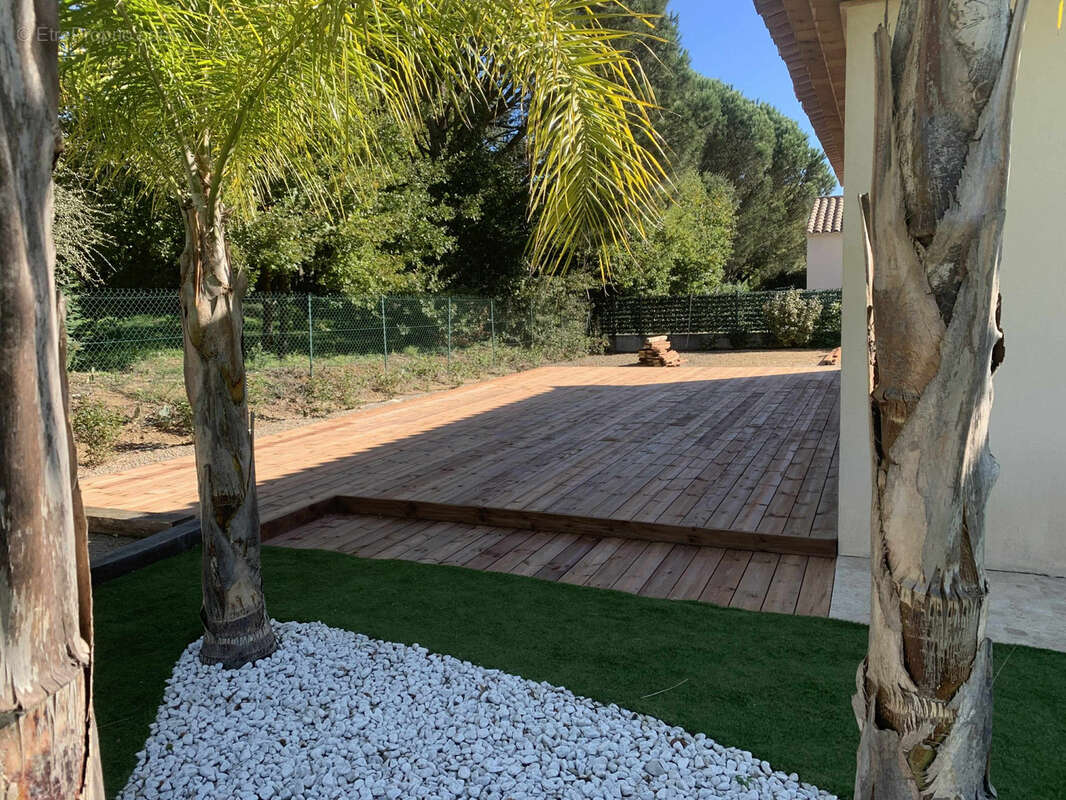 Maison à PLAN-DE-LA-TOUR