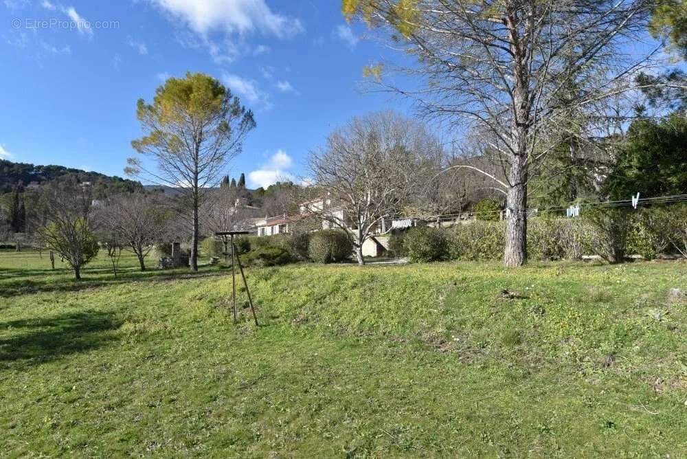 Maison à FAYENCE