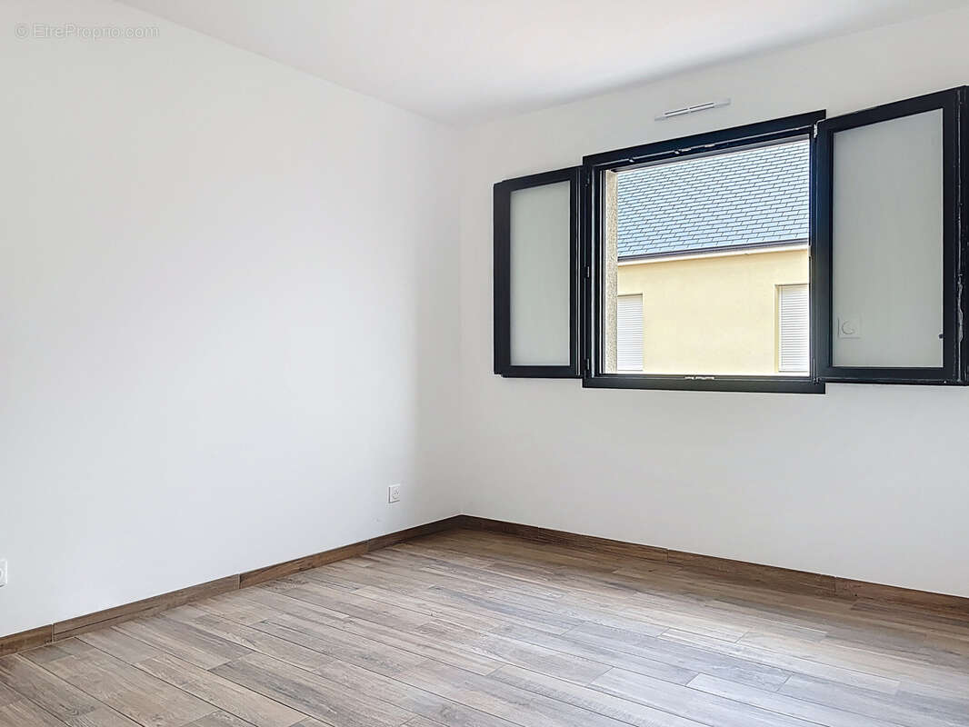 Maison à LA HAYE-DU-PUITS