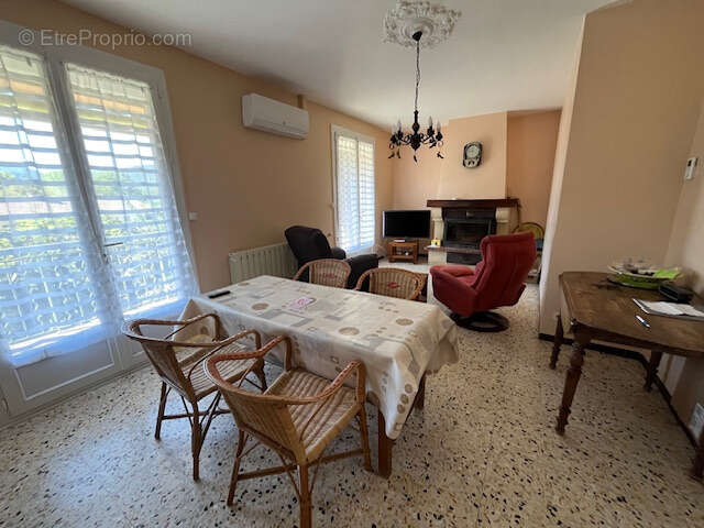 Maison à LAROQUE