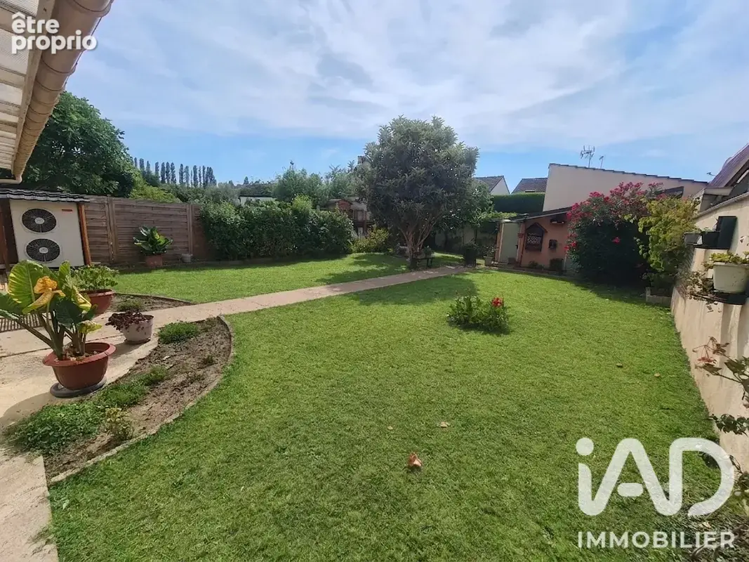 Photo 1 - Maison à VAUJOURS
