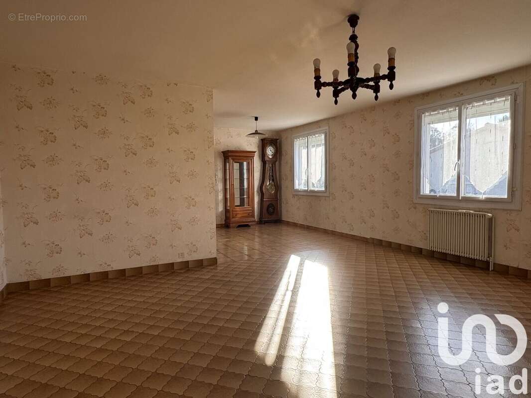 Photo 3 - Maison à LA TARDIERE