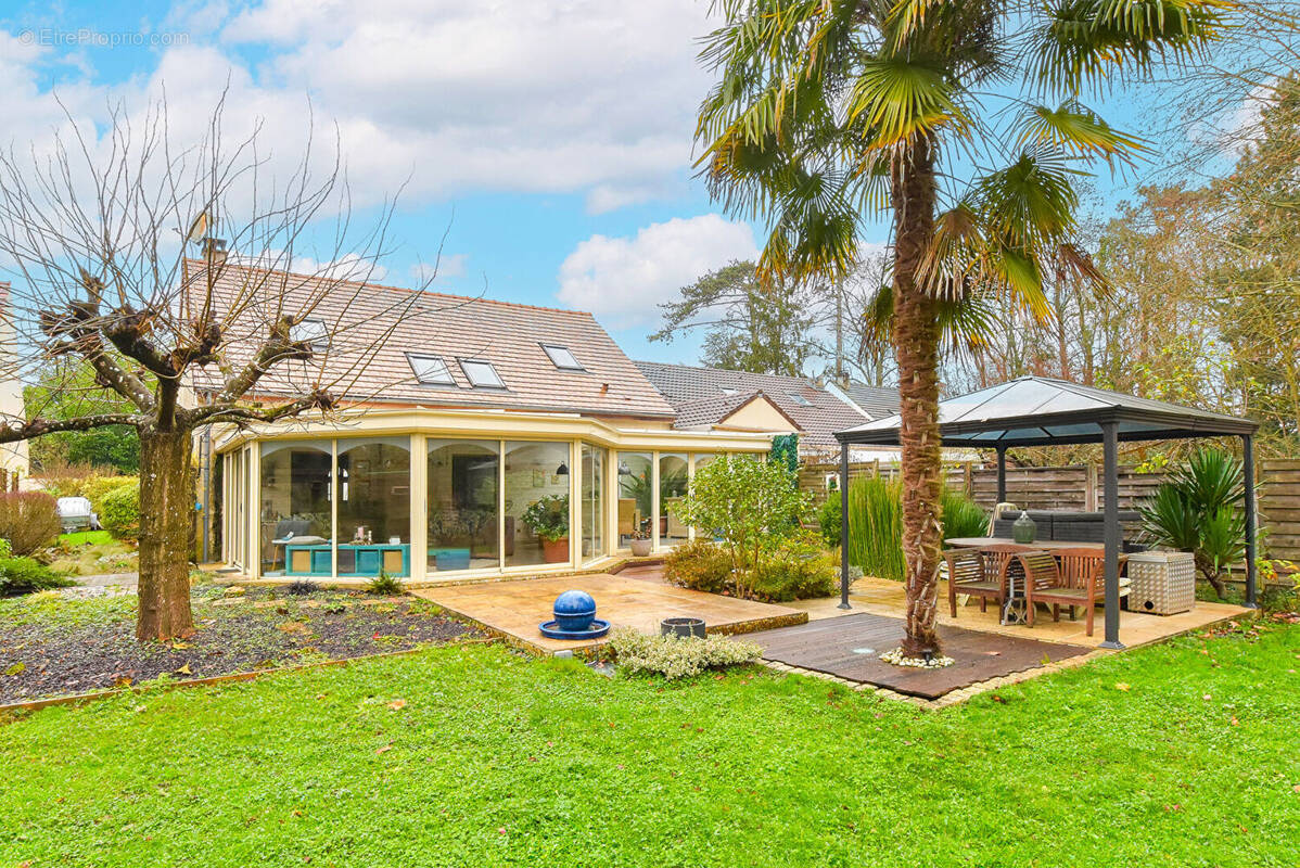Maison à CHAUMES-EN-BRIE