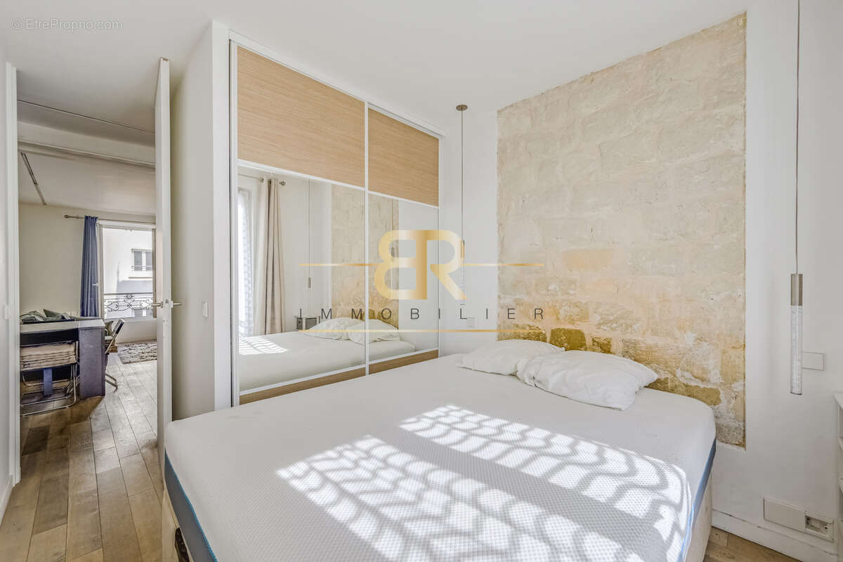 Appartement à PARIS-12E