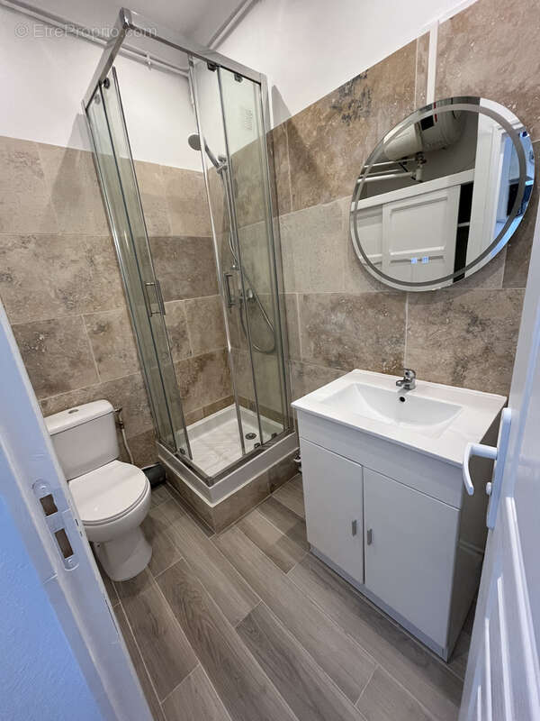 Appartement à MARSEILLE-6E