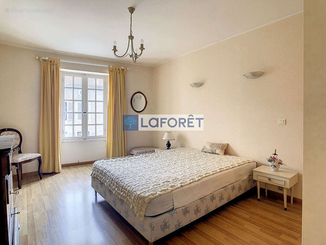 Maison à SAINT-URBAIN-MACONCOURT