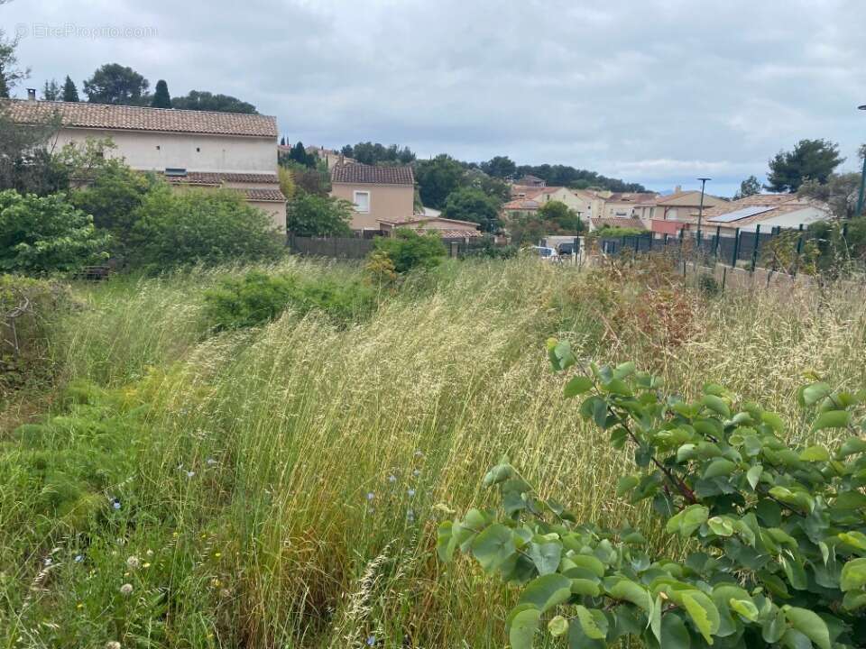 Terrain à LA GARDE