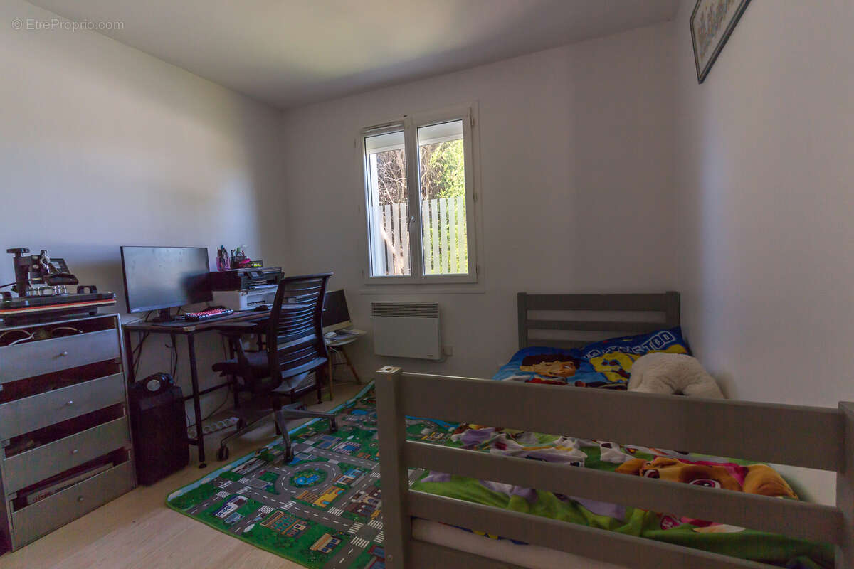 Maison de plain-pied 6 chambres - photo 4