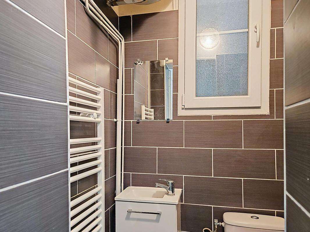 Appartement à PARIS-11E