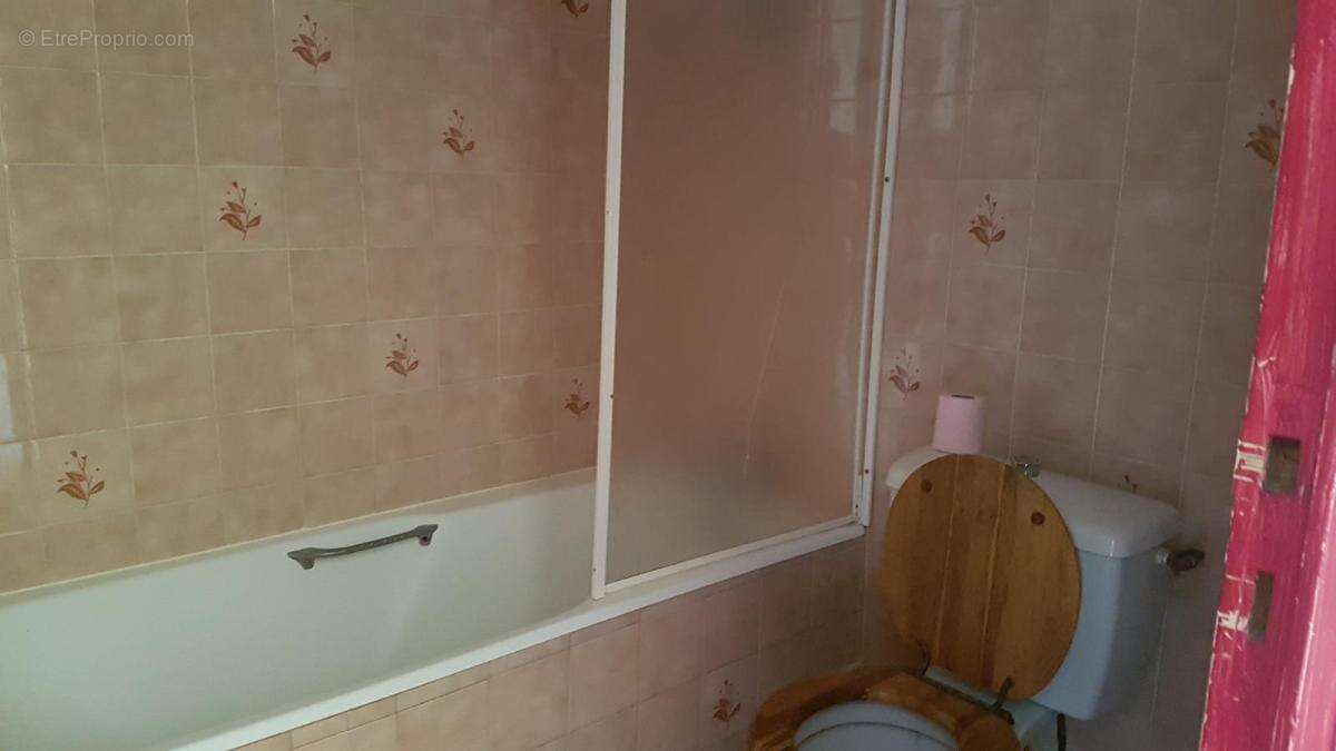 Maison 110 m² à Gourin  - photo 4