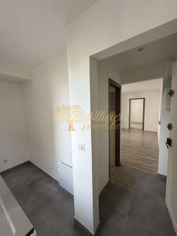 Appartement à SAINT-MAUR-DES-FOSSES