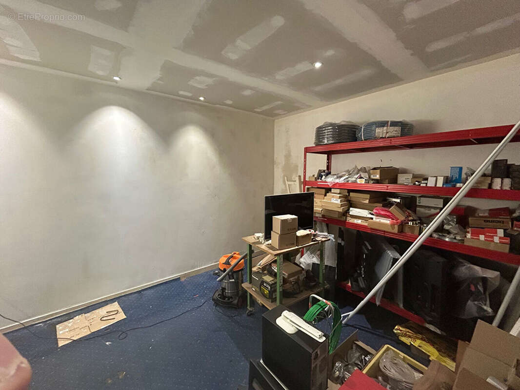 Commerce à PONT-L&#039;ABBE