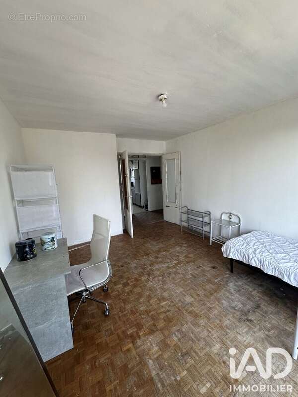 Photo 4 - Appartement à VILLETANEUSE