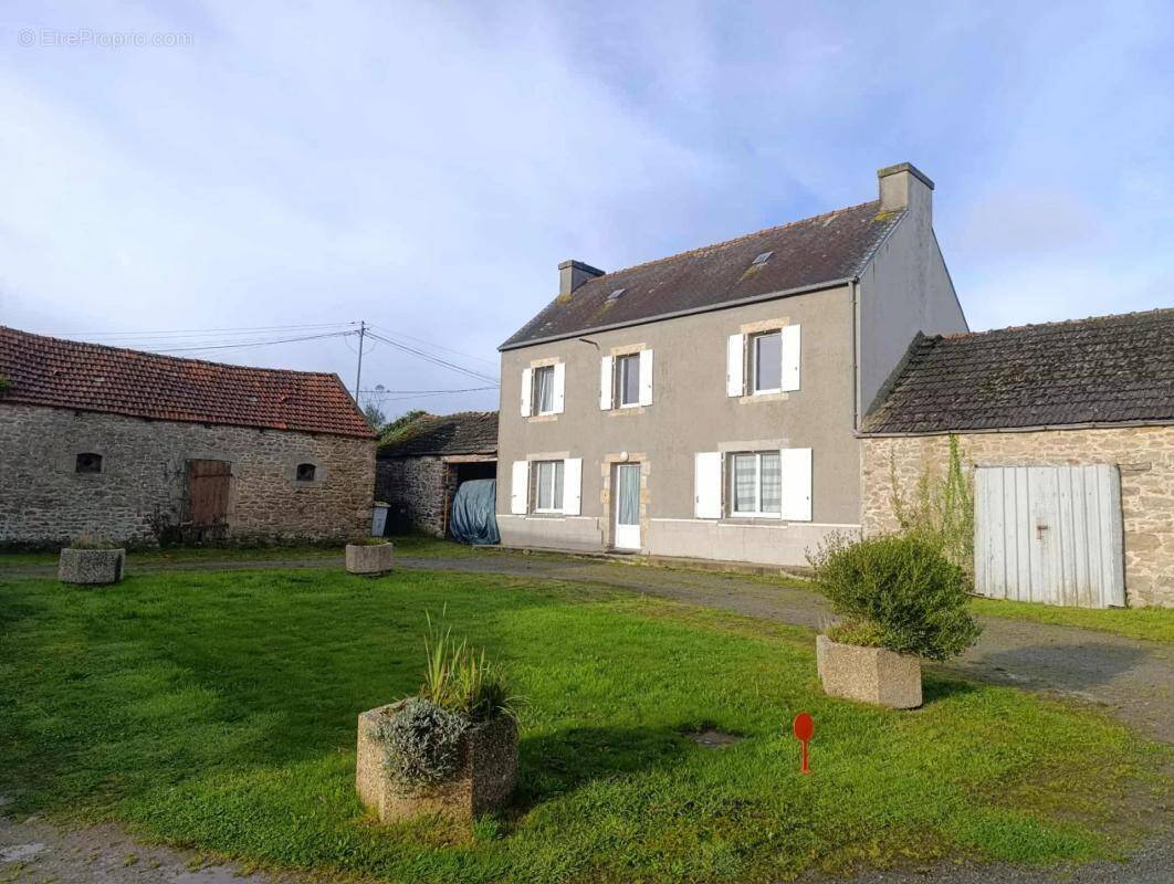 Maison à GUIPAVAS