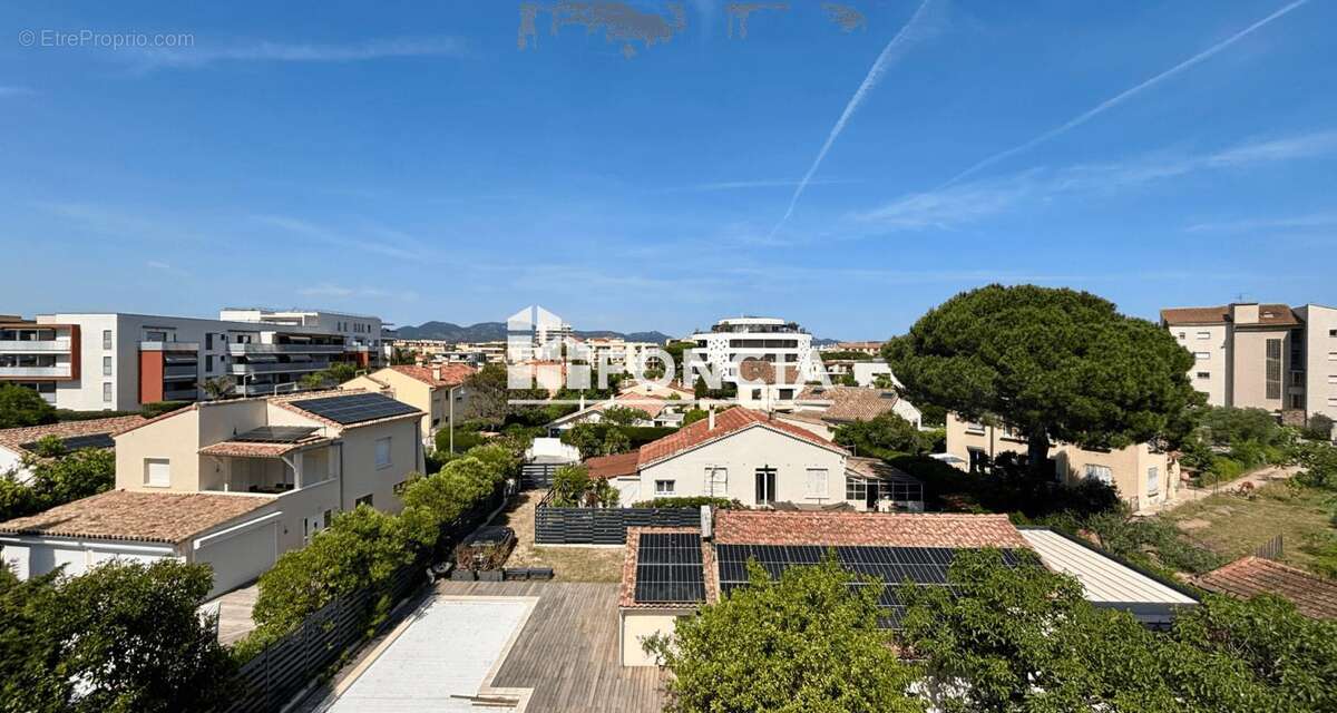 Appartement à FREJUS