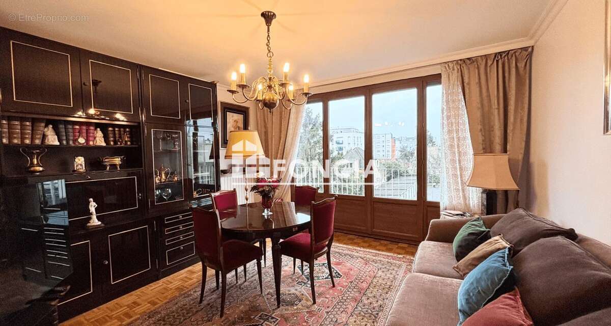Appartement à EPINAY-SUR-SEINE