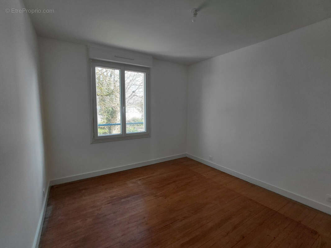 Maison à CARHAIX-PLOUGUER