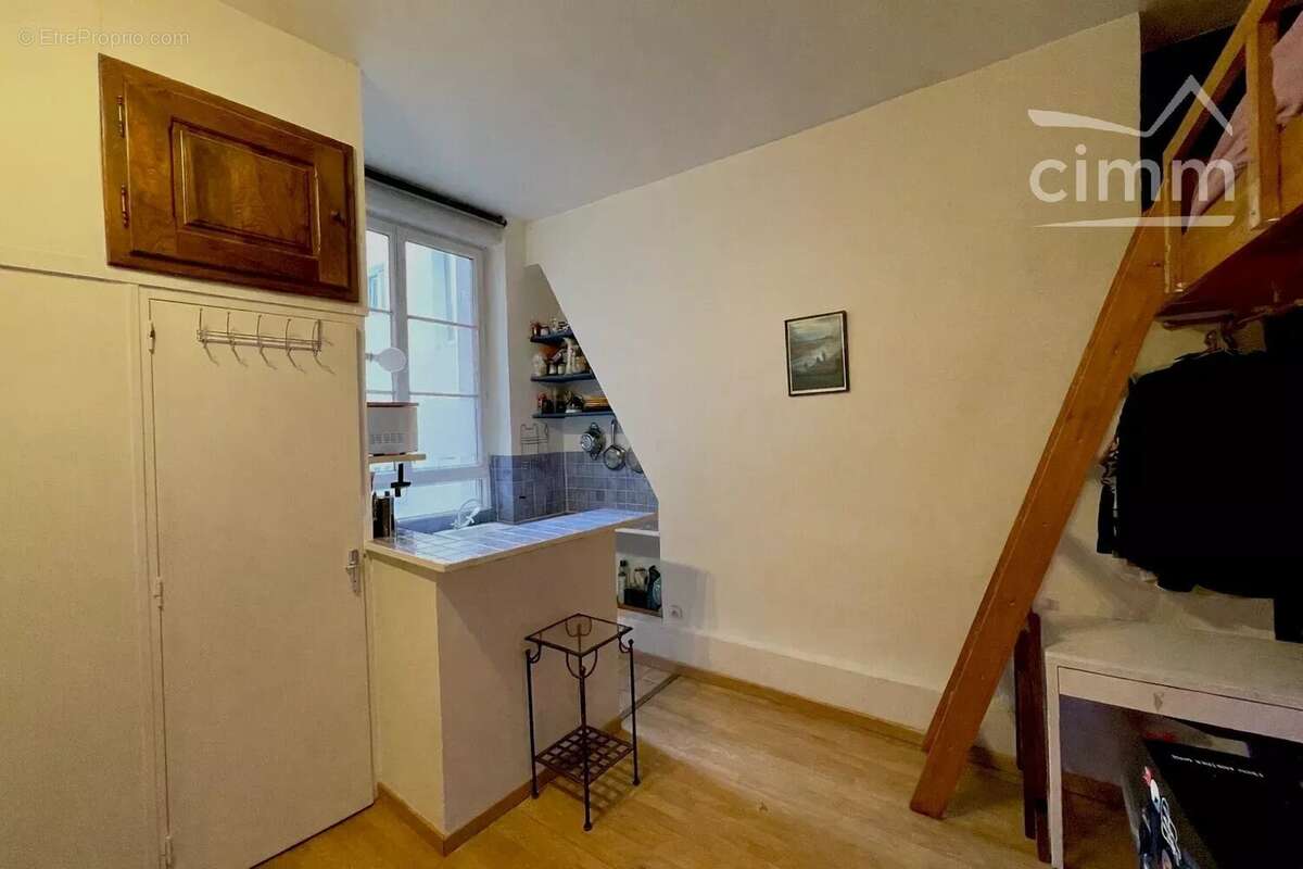 Appartement à PARIS-2E