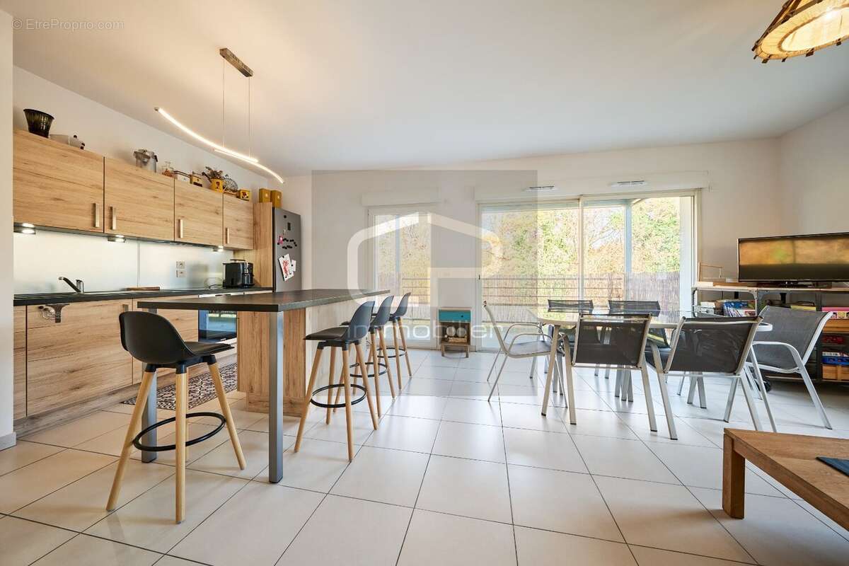Appartement à ANNECY-LE-VIEUX