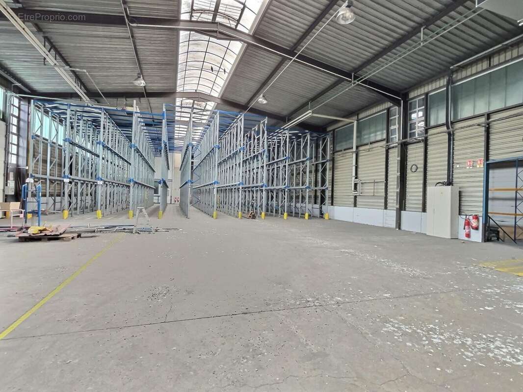 Commerce 1520 m² à Saint-Avold  - photo 3
