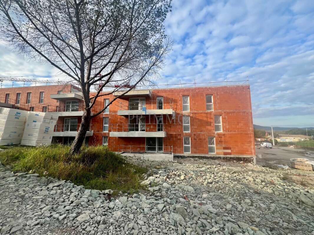 Appartement à FREJUS