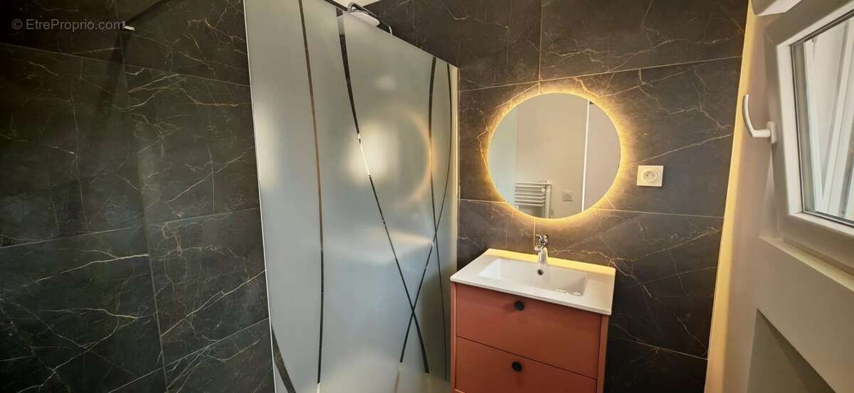 Maison de charme rénovée à Bucey-en-Othe   140 m2 habitables - photo 7