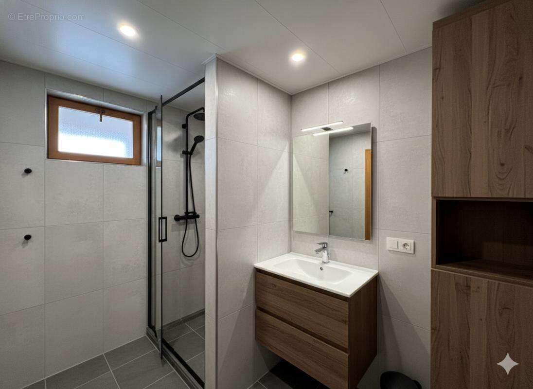 Maison à HOUPLIN-ANCOISNE