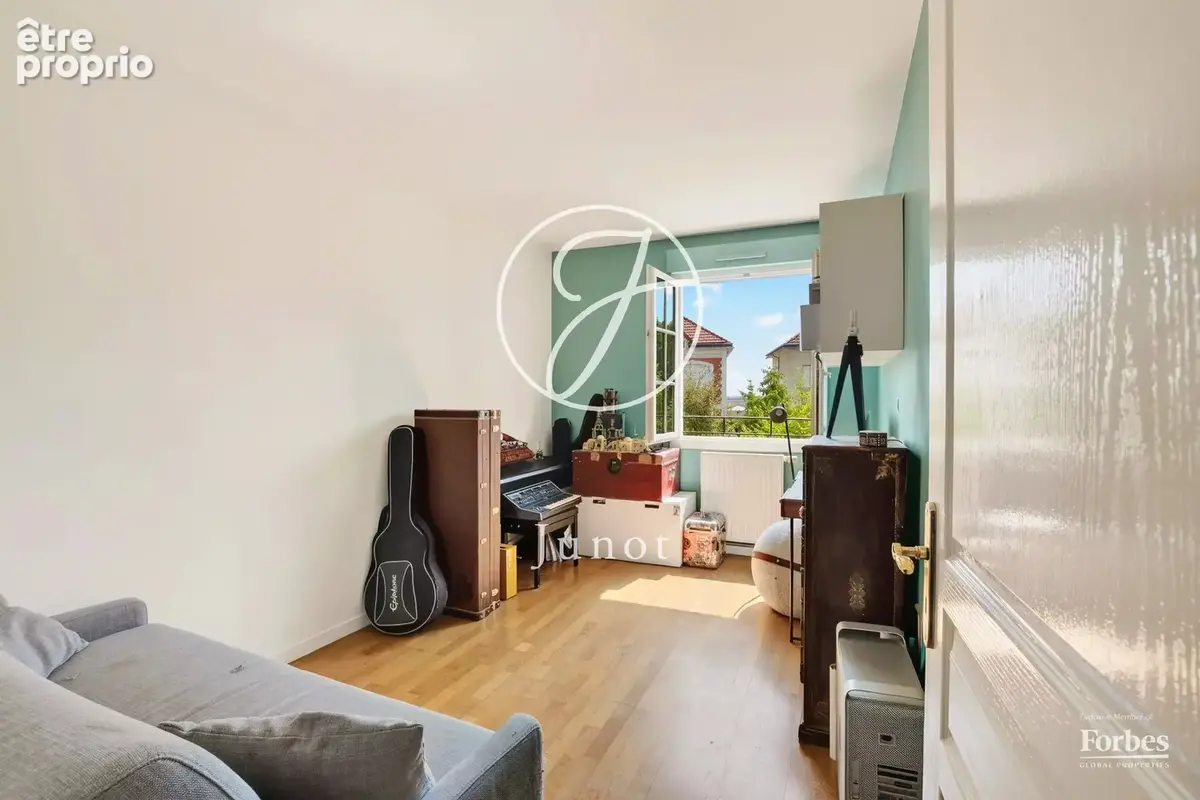 Suresnes - FOCH - Duplex 6 pièces/4 chambres 175.84m² - Terrasse 25m² - photo 11