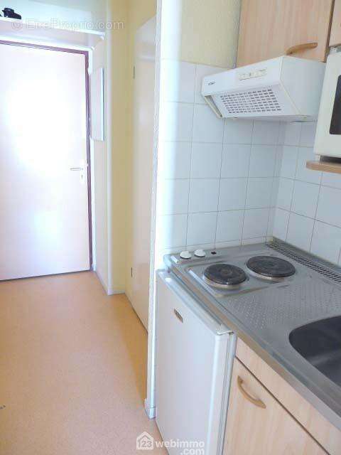 Photo 2 - Appartement à COURBEVOIE