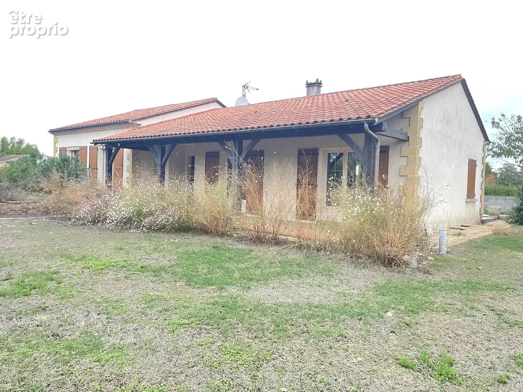 De beaux volumes, un grand jardin et un cadre de vie privilegie ! - photo 4